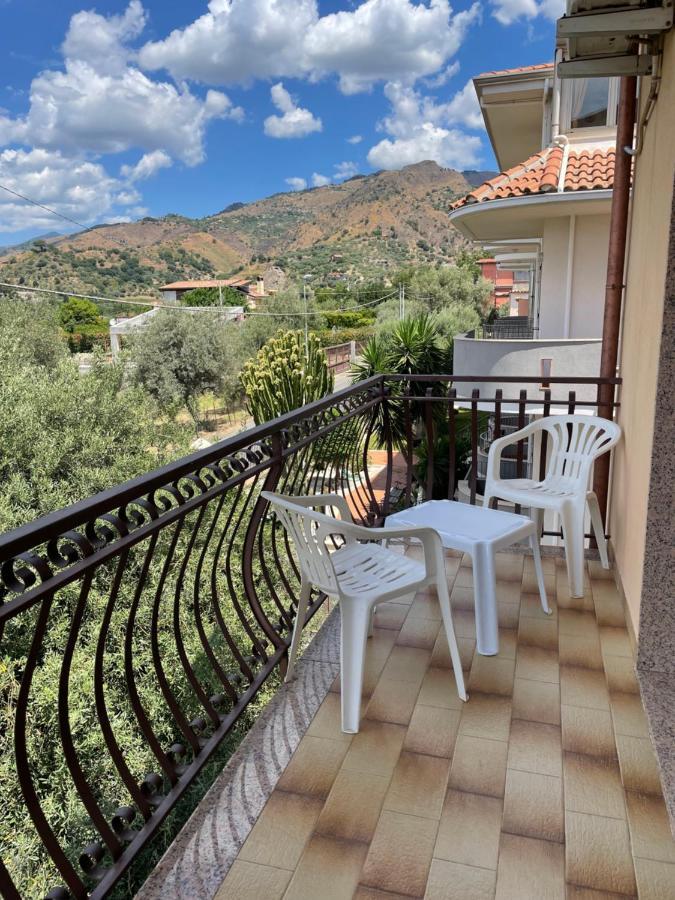 Apartament Pipa'S Suntrap Taormina Zewnętrze zdjęcie